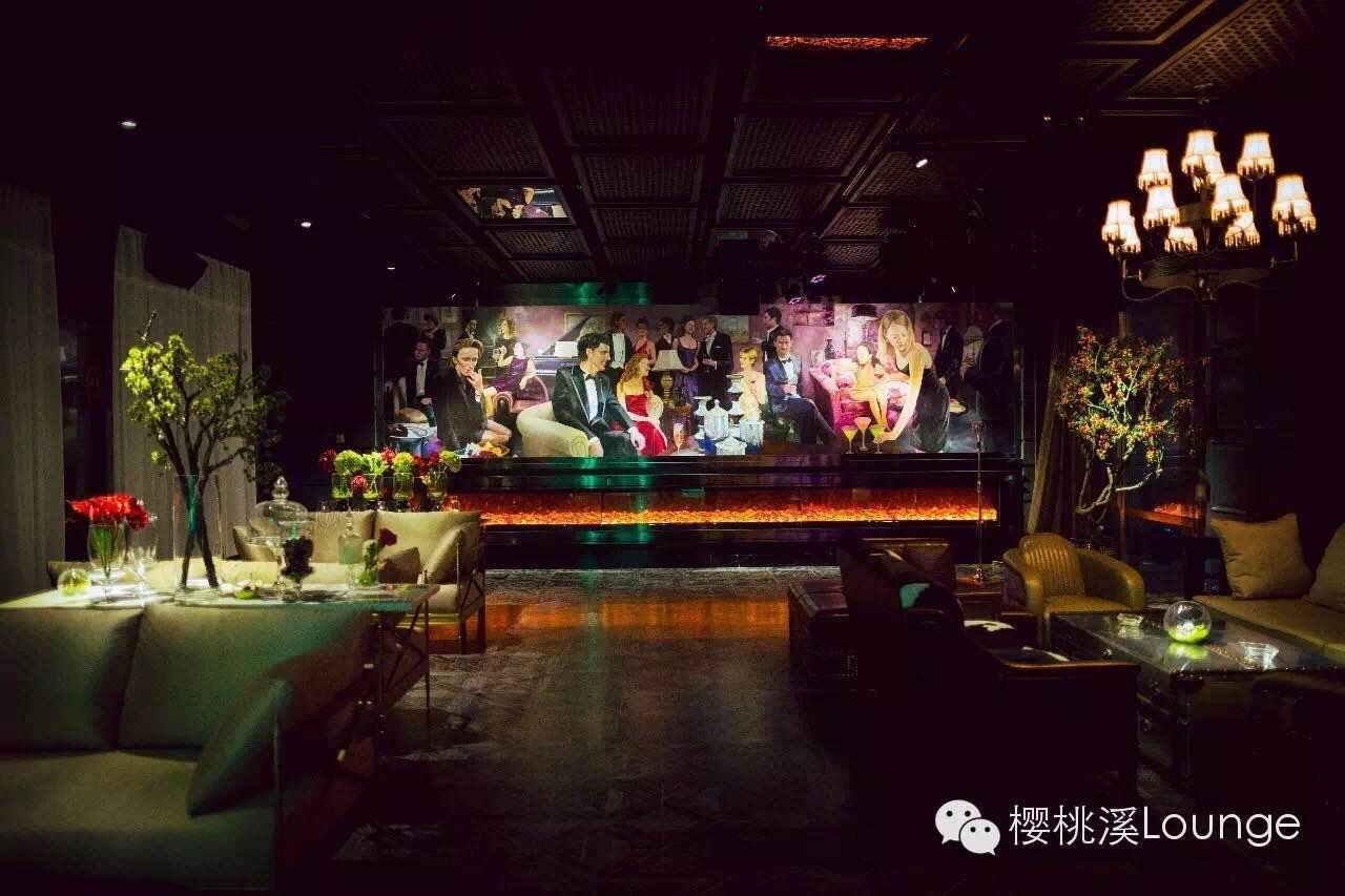 吧台与休憩区